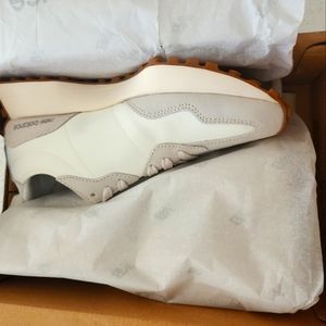 Unisex New Balance Sneakers